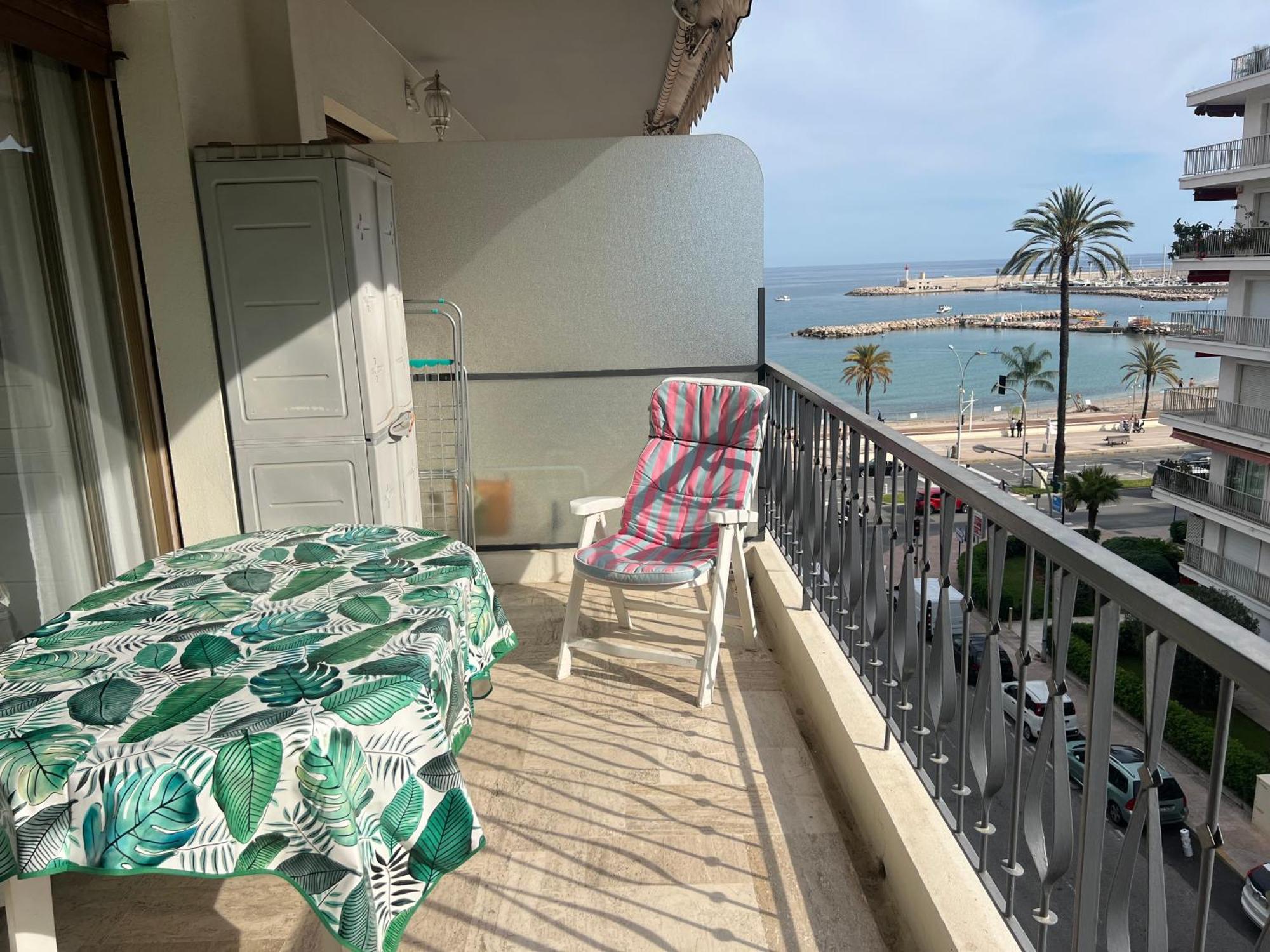 Residence Mona Lisa Bord De Mer Menton Exterior foto